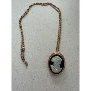 Vintage Avon Cameo Pendant Brooch Gold Tone Chain Black White